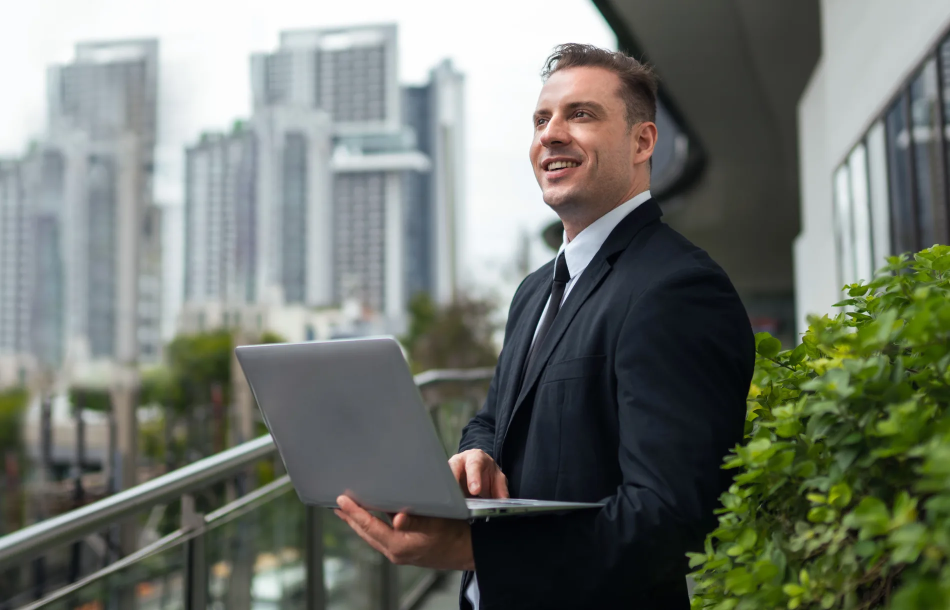 How to Build a Website That Grows Your Business