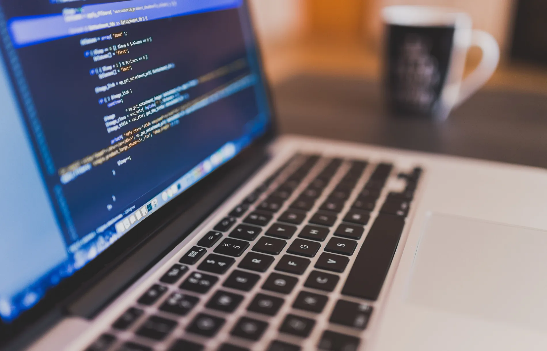 Web crawler explained: GPTBot vs Googlebot, JavaScript guide